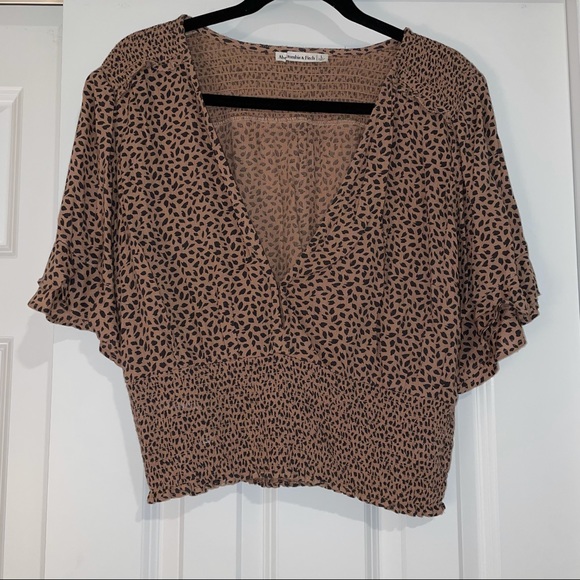 A&F Cropped Blouse - Picture 2 of 4